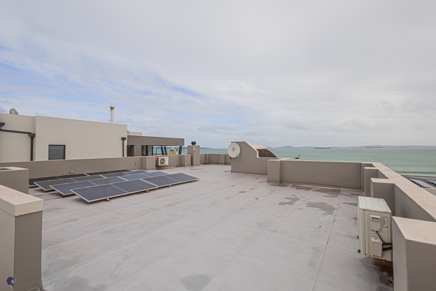 5 Bedroom Property for Sale in Waterfront Western Cape